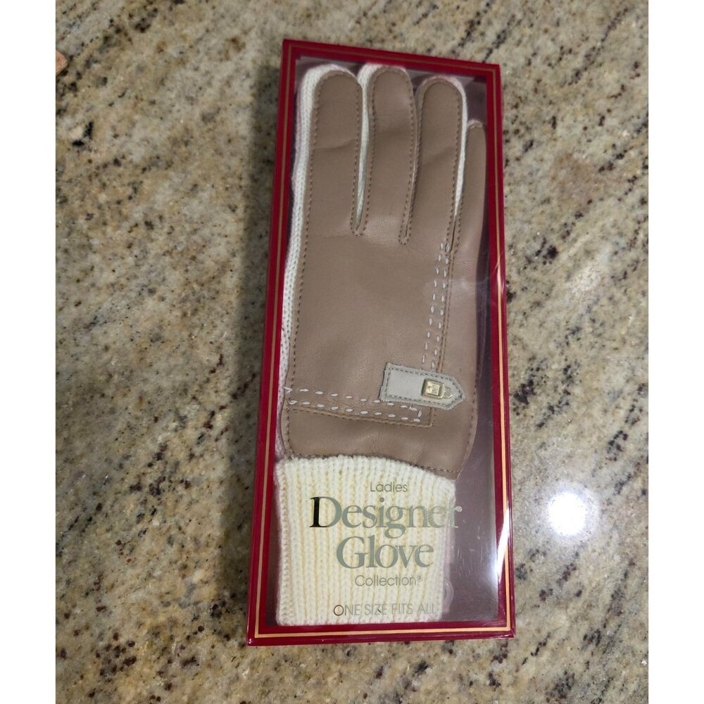 New! Vintage English Village Cream Tan Acrylic Dress Gloves with Box One Size
